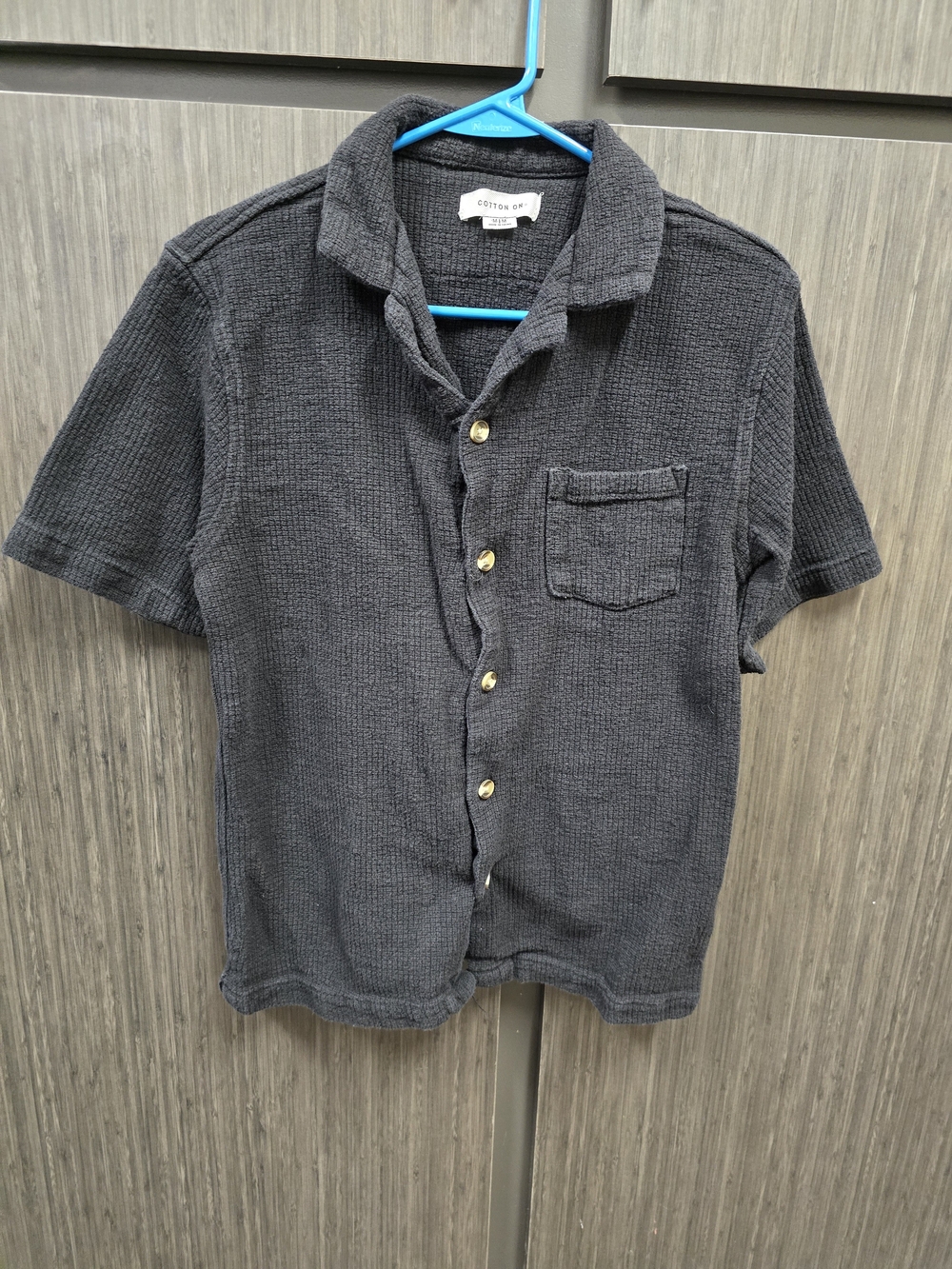 Cotton On Mens Medium Textured Button Up Shirt Black Charcoal Short Sleeve